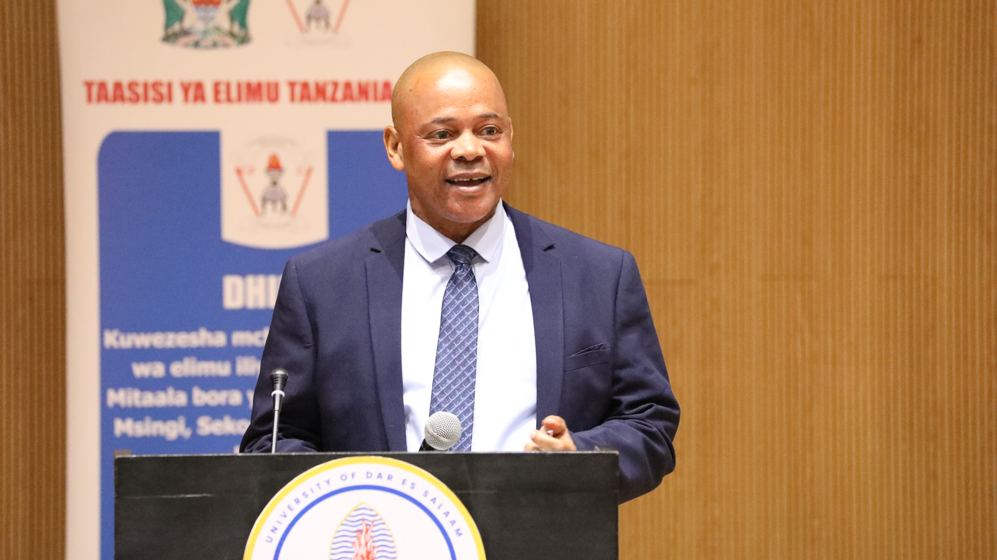 WAANDAENI  WANAFUNZI VYEMA WAWEZE KUSHIRIKI UCHUMI WA KISASA - MAULID